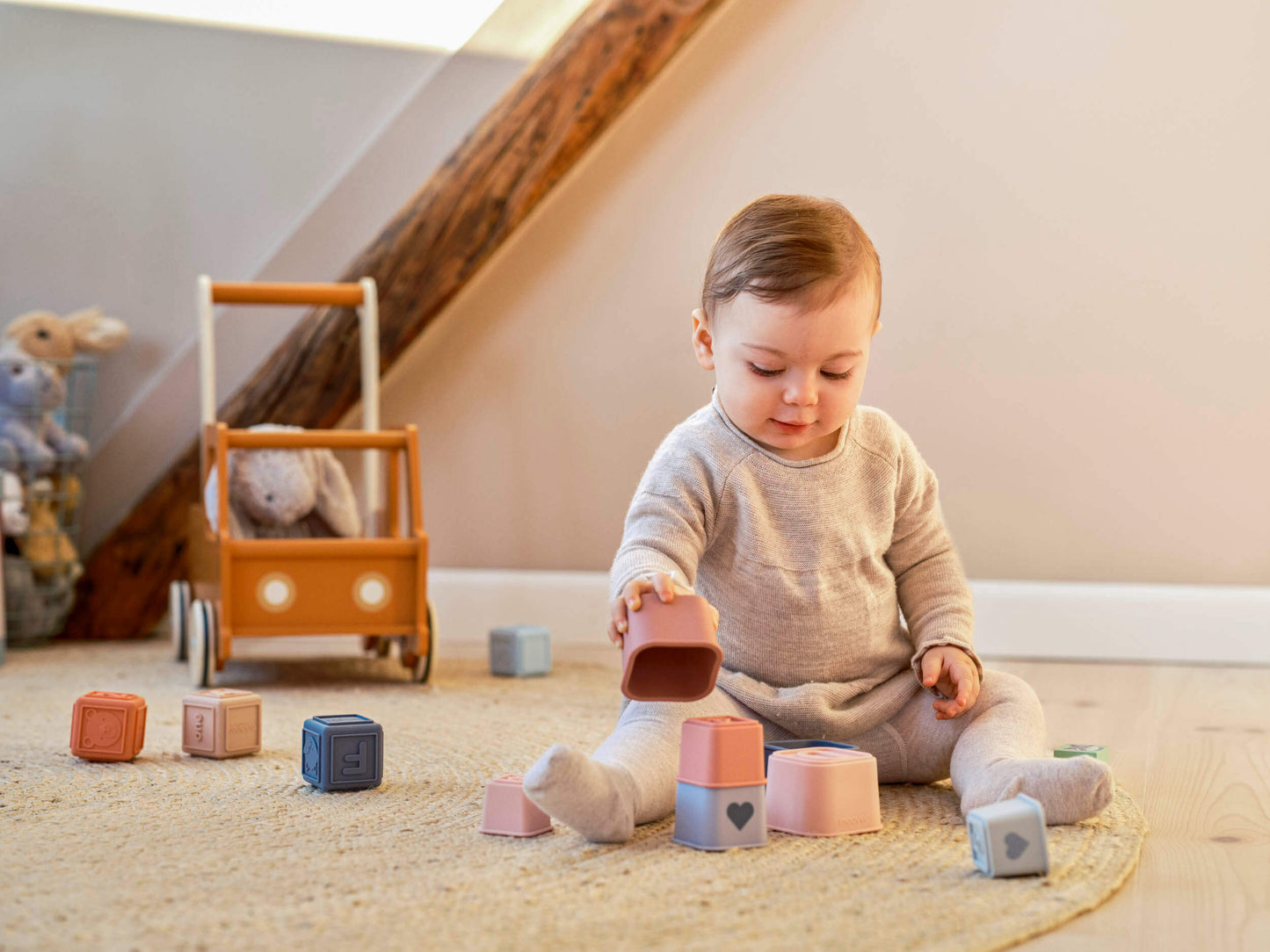 Silicone Stacking Tower Pink